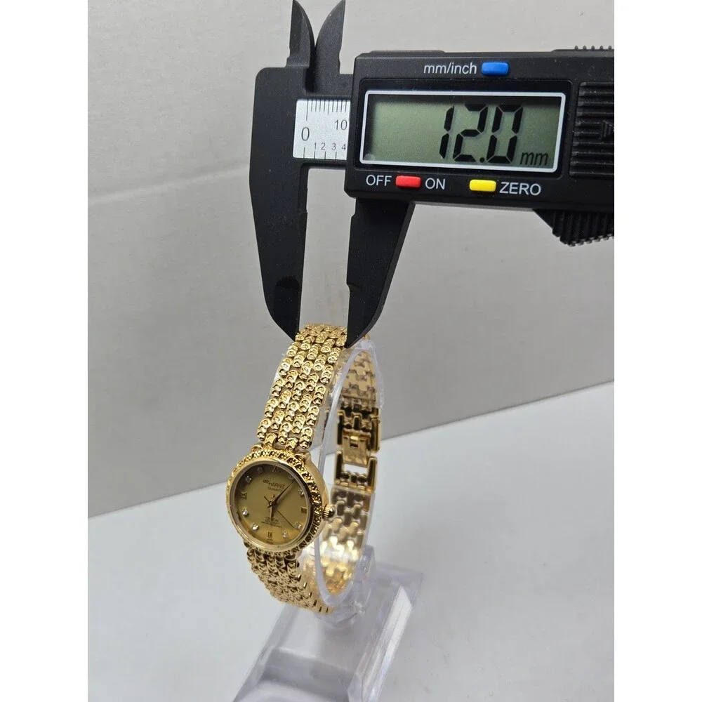 Croton item shows